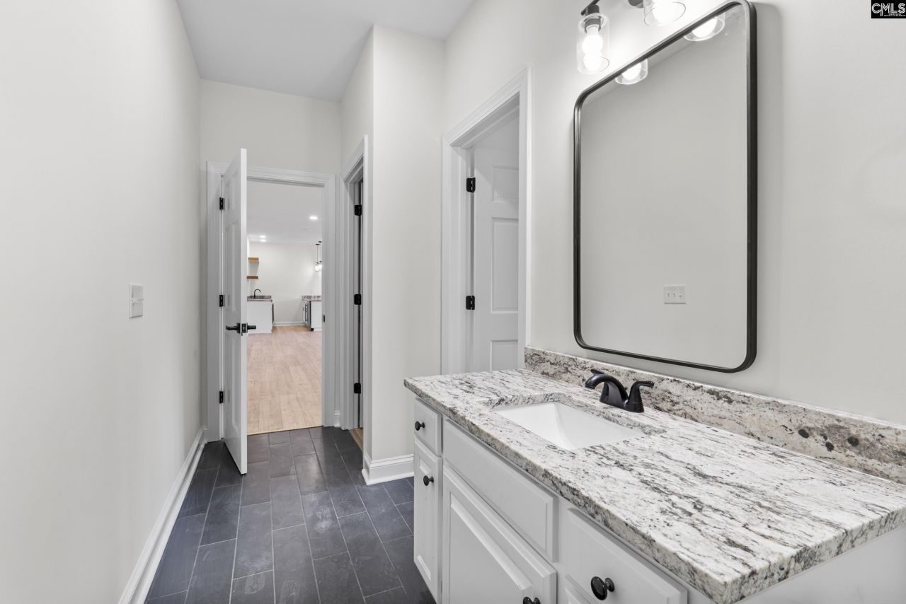 104 Birkdale Court Photo 35