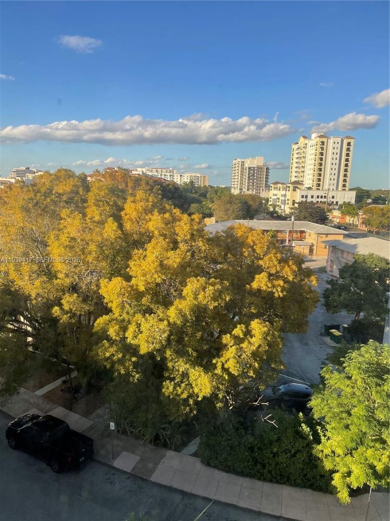 2030 S Douglas Rd , Unit 524, Coral Gables, FL 33134 Photo