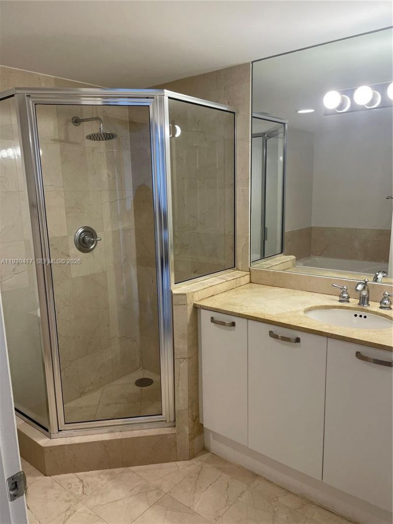 2030 S Douglas Rd , Unit 524, Coral Gables, FL 33134 Photo