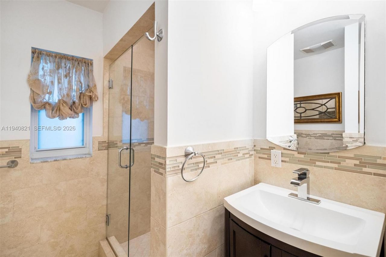 648 Sevilla Ave, Coral Gables, FL 33134 Photo