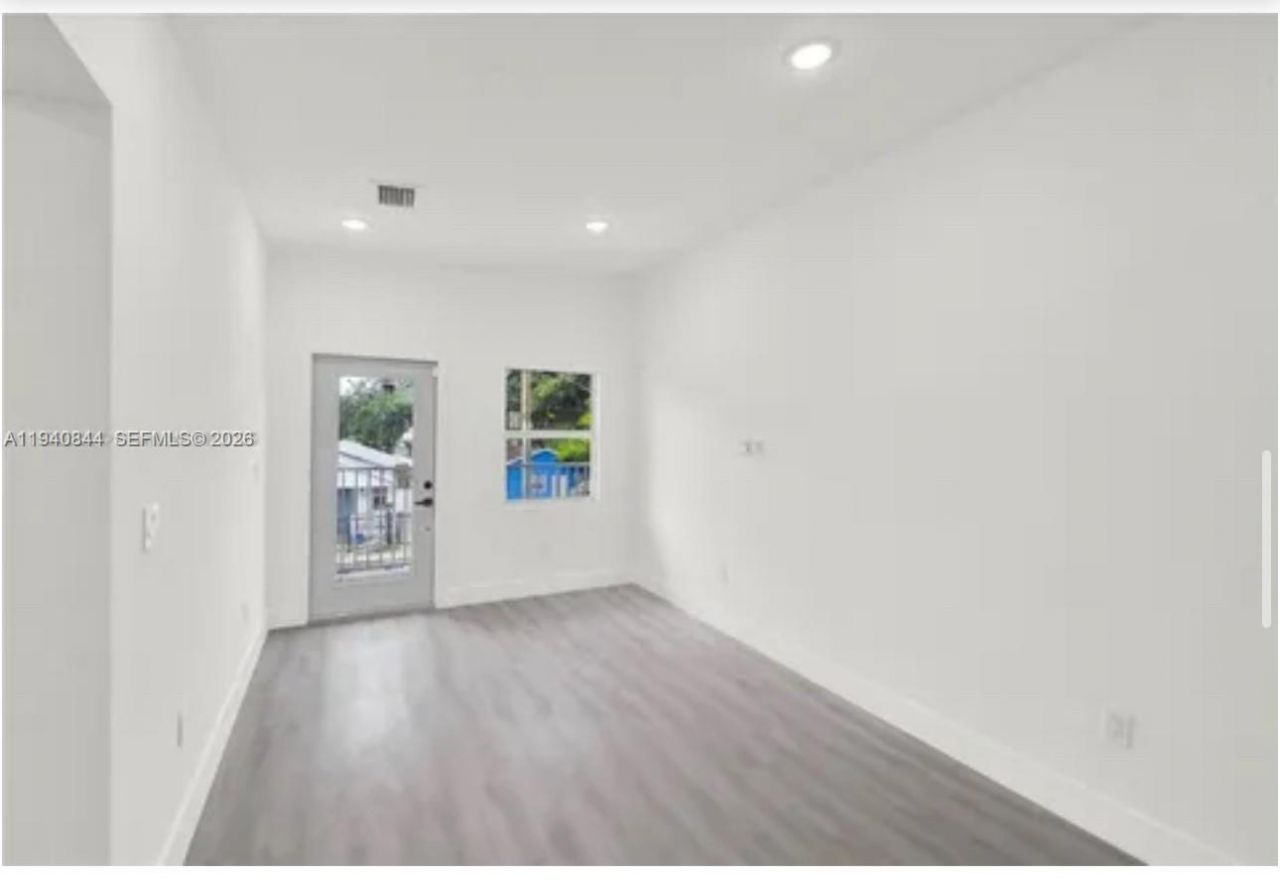 1831 NW 67th St, Unit 1, Miami, FL 33147 Photo