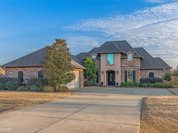 2104 Hollow Wood Way, Haughton, LA 71037