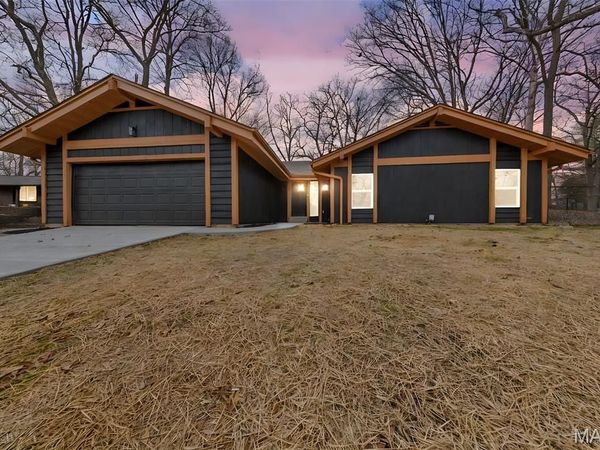 3143 La Baron Lane, St Charles, MO 63303