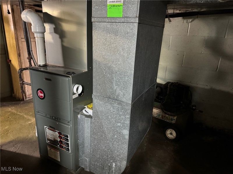 2909 Sanitarium Road, Akron, OH 44312 Photo 25