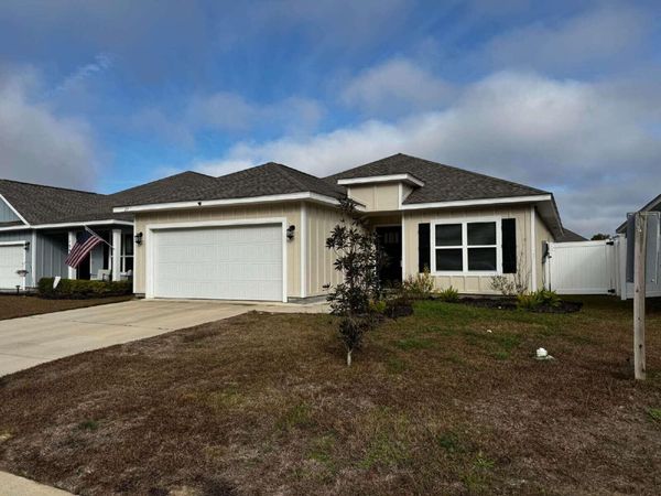 157 Blooming Cove, Crestview, FL 32539