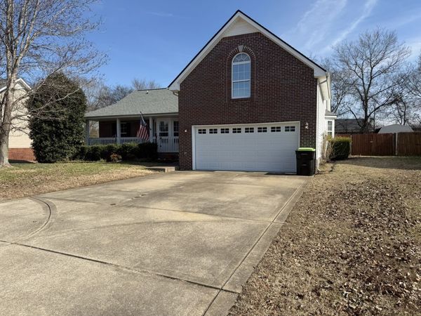1373 Ambleside Dr, Clarksville, TN 37040
