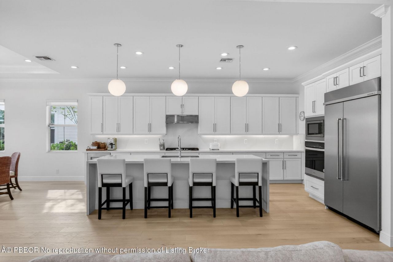 9249 Crestview Circle, Palm Beach Gardens, FL 33412 Photo