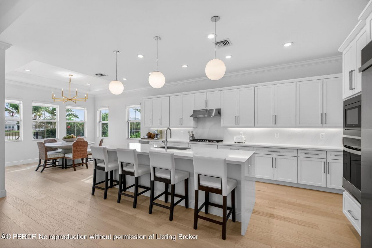 9249 Crestview Circle, Palm Beach Gardens, FL 33412 Photo