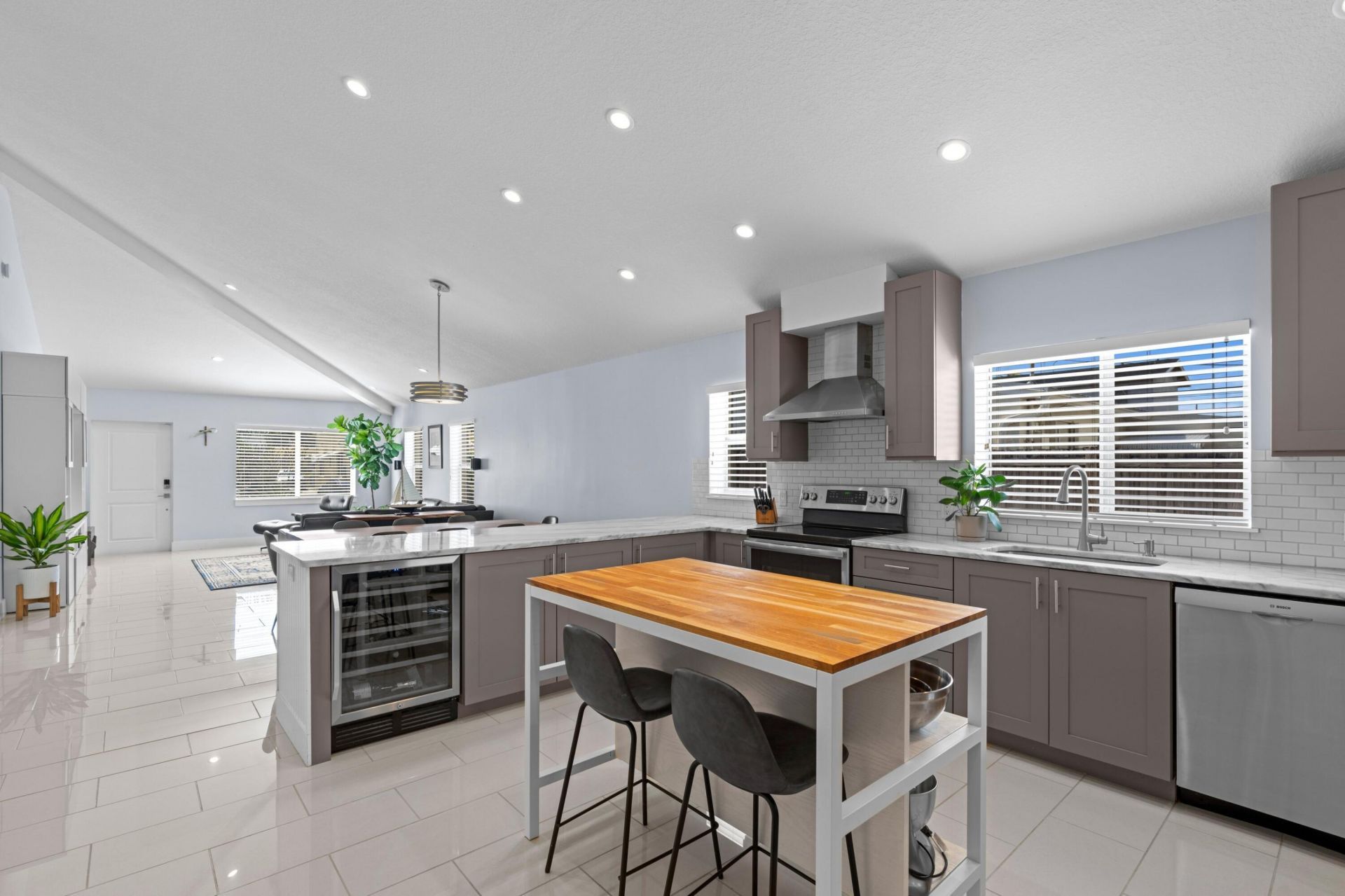 415 Maddock Street, West Palm Beach, FL 33405 Photo