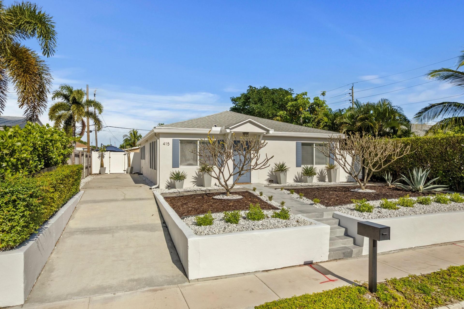 415 Maddock Street, West Palm Beach, FL 33405 Photo