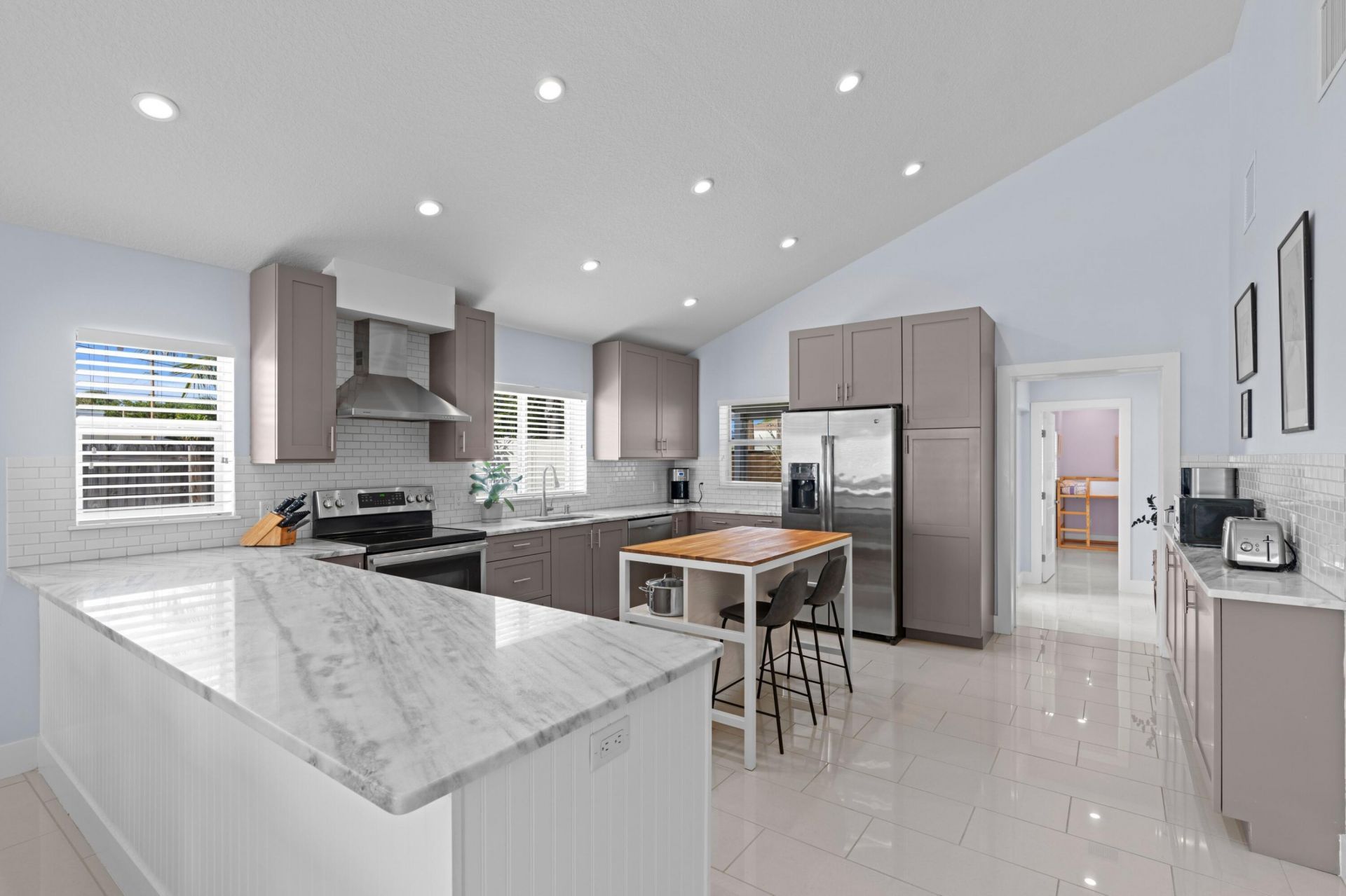 415 Maddock Street, West Palm Beach, FL 33405 Photo