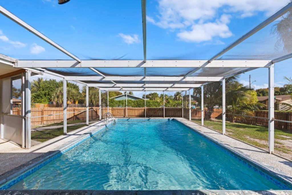 315 SW 6th Court, Boynton Beach, FL 33426 Photo