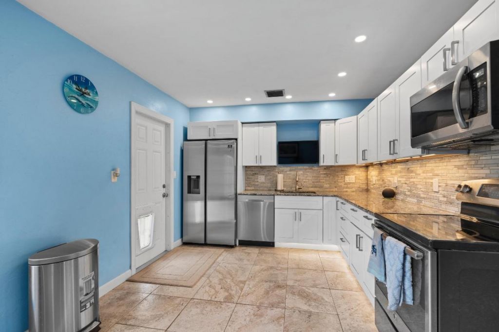 315 SW 6th Court, Boynton Beach, FL 33426 Photo