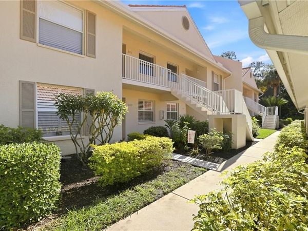 289 Robin Hood CIR, Unit 101, NAPLES, FL 34104