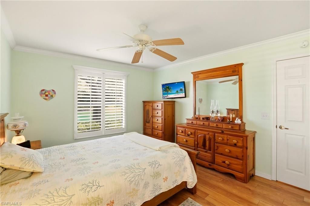 289 Robin Hood Cir, Unit 101, Naples, FL 34104 Photo
