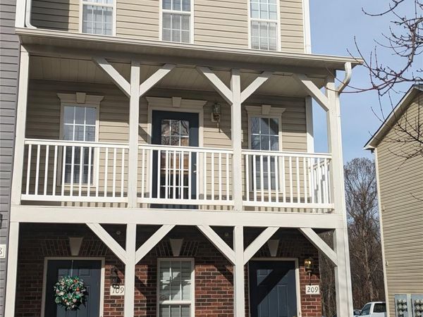 113 Steam Engine Drive, Unit 209, Mooresville, NC 28115