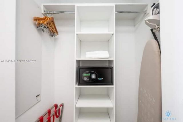 2602 E Hallandale Beach Blvd, Unit R2006, Hallandale Beach, FL 33009 Photo