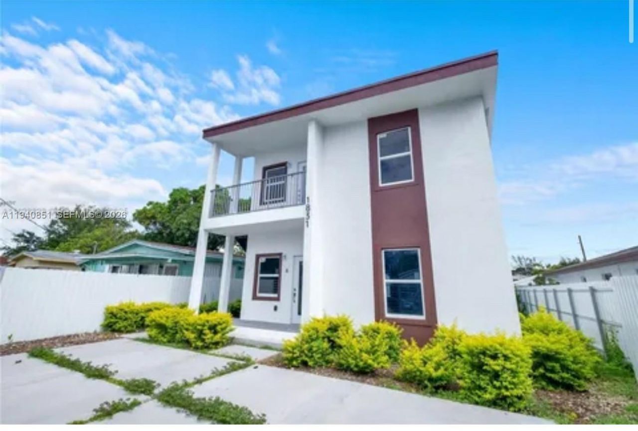 1831 NW 67th St, Unit 2, Miami, FL 33147 Photo