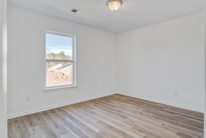 167 Brittondale Road Photo 12