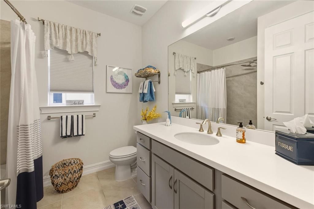 28052 Seasons Tide Ave, Bonita Springs, FL 34135 Photo