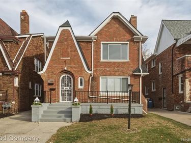 17200 Roselawn Street, Detroit, MI 48221