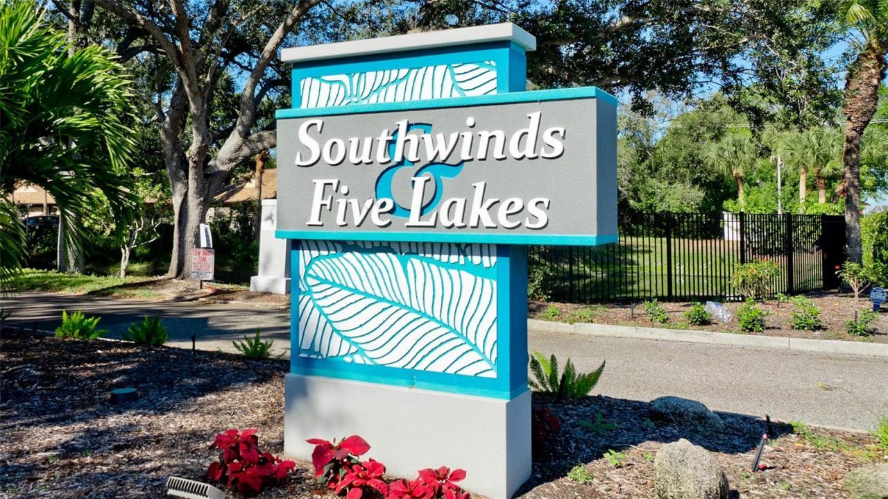 3470 51st Avenue Drive W, Bradenton, FL 34210 Photo