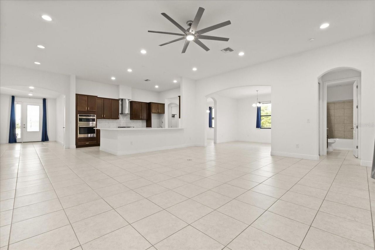 3918 Gaviota Drive, Sun City Center, FL 33573 Photo