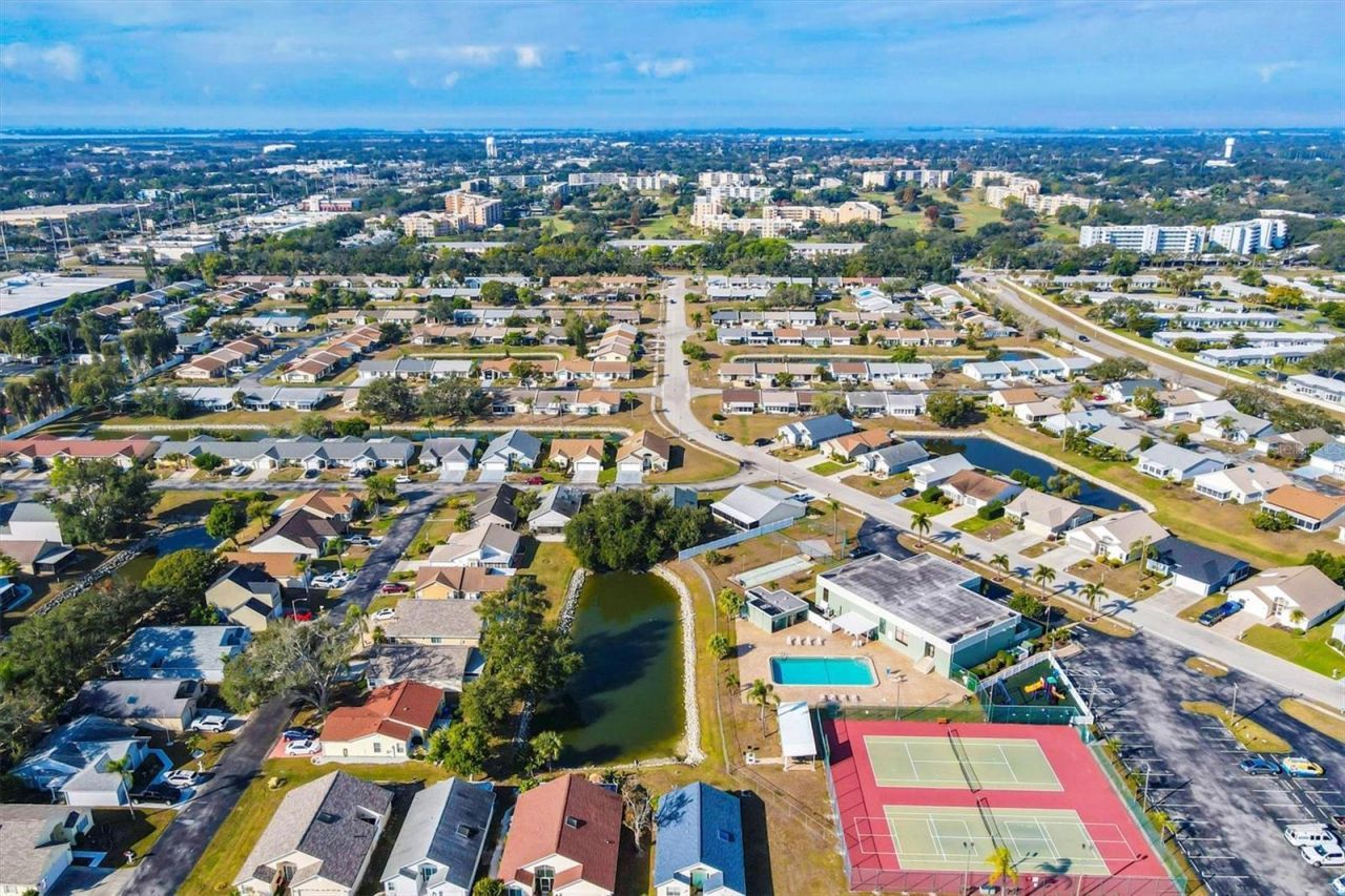 4003 39th Street W, Bradenton, FL 34205 Photo