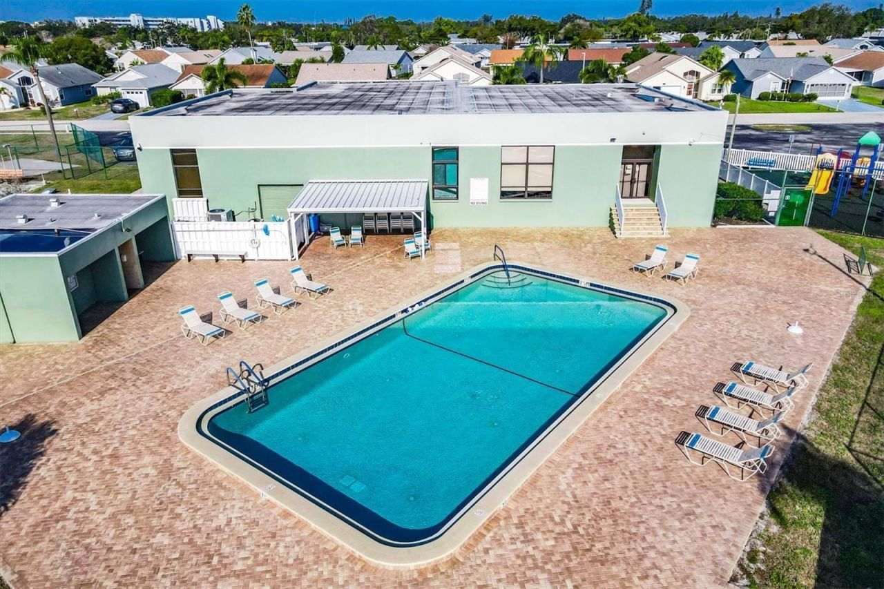 4003 39th Street W, Bradenton, FL 34205 Photo