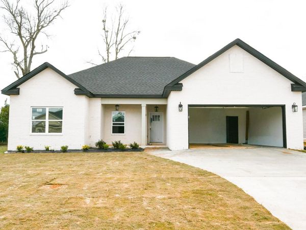 105 Early Drive, Byron, GA 31008