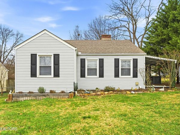 1741 N Wright Rd, Alcoa, TN 37701