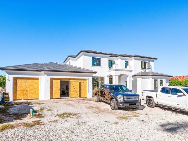 2012 NW 2nd Avenue, Delray Beach, FL 33444