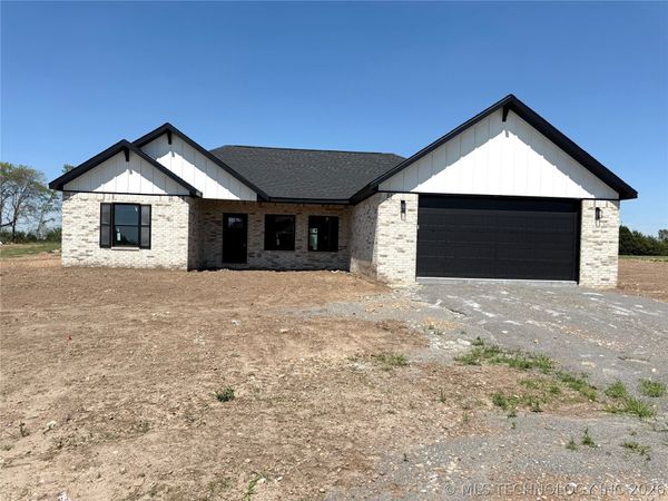 1990 N Everly Drive, Tahlequah, OK 74464