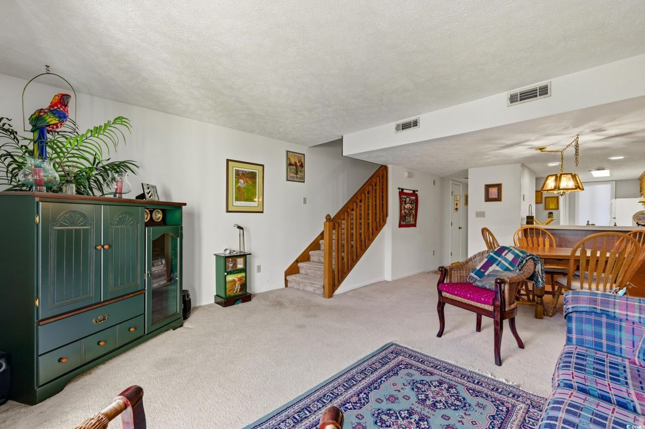 816 9th Ave. S Photo 12