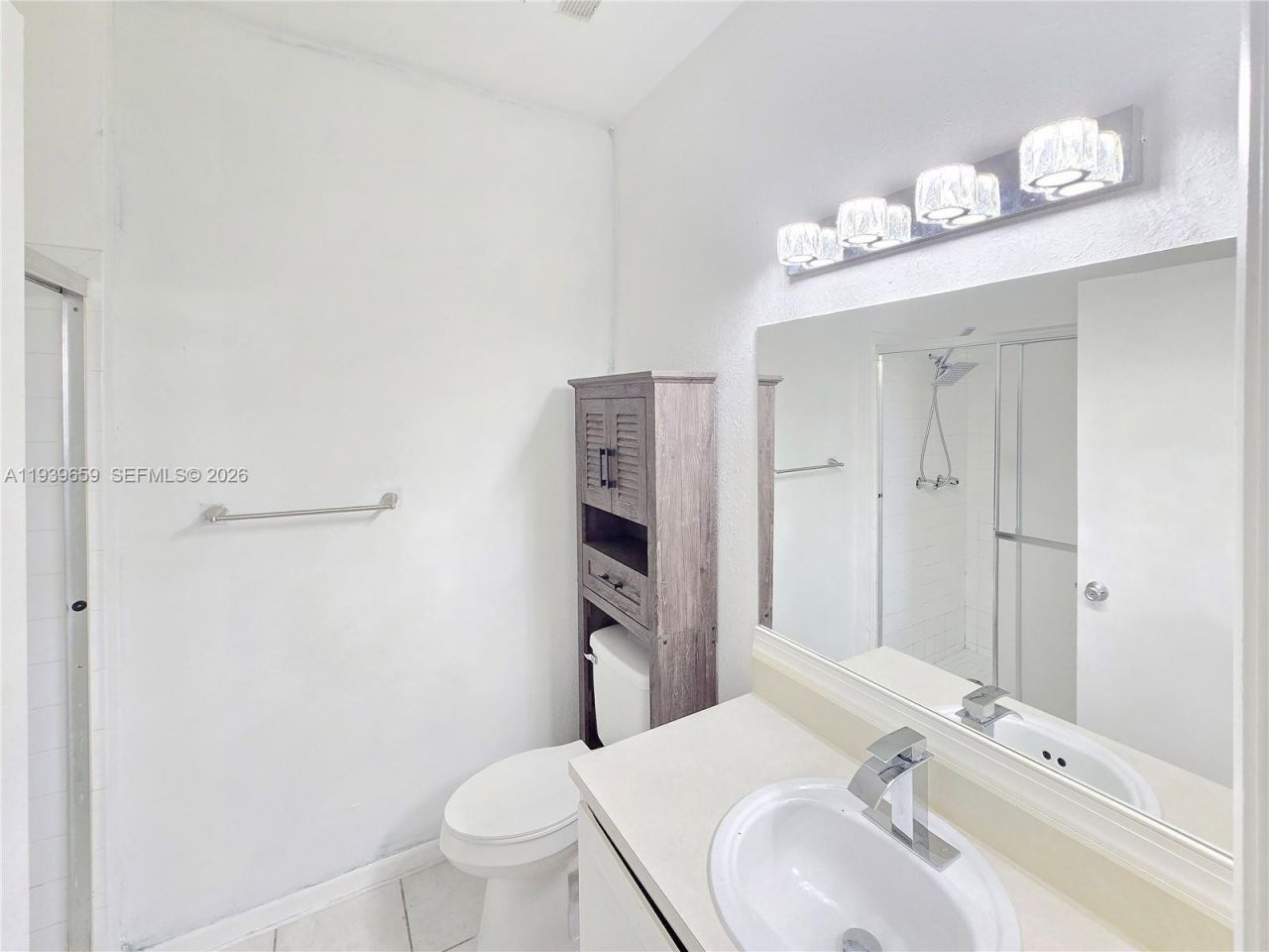 2331 NW 96th Ter, Unit 17L, Pembroke Pines, FL 33024 Photo