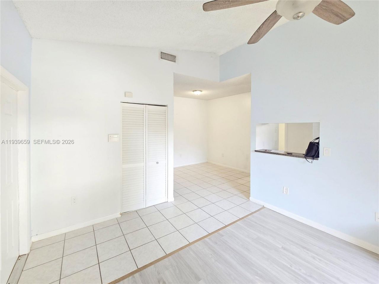 2331 NW 96th Ter, Unit 17L, Pembroke Pines, FL 33024 Photo