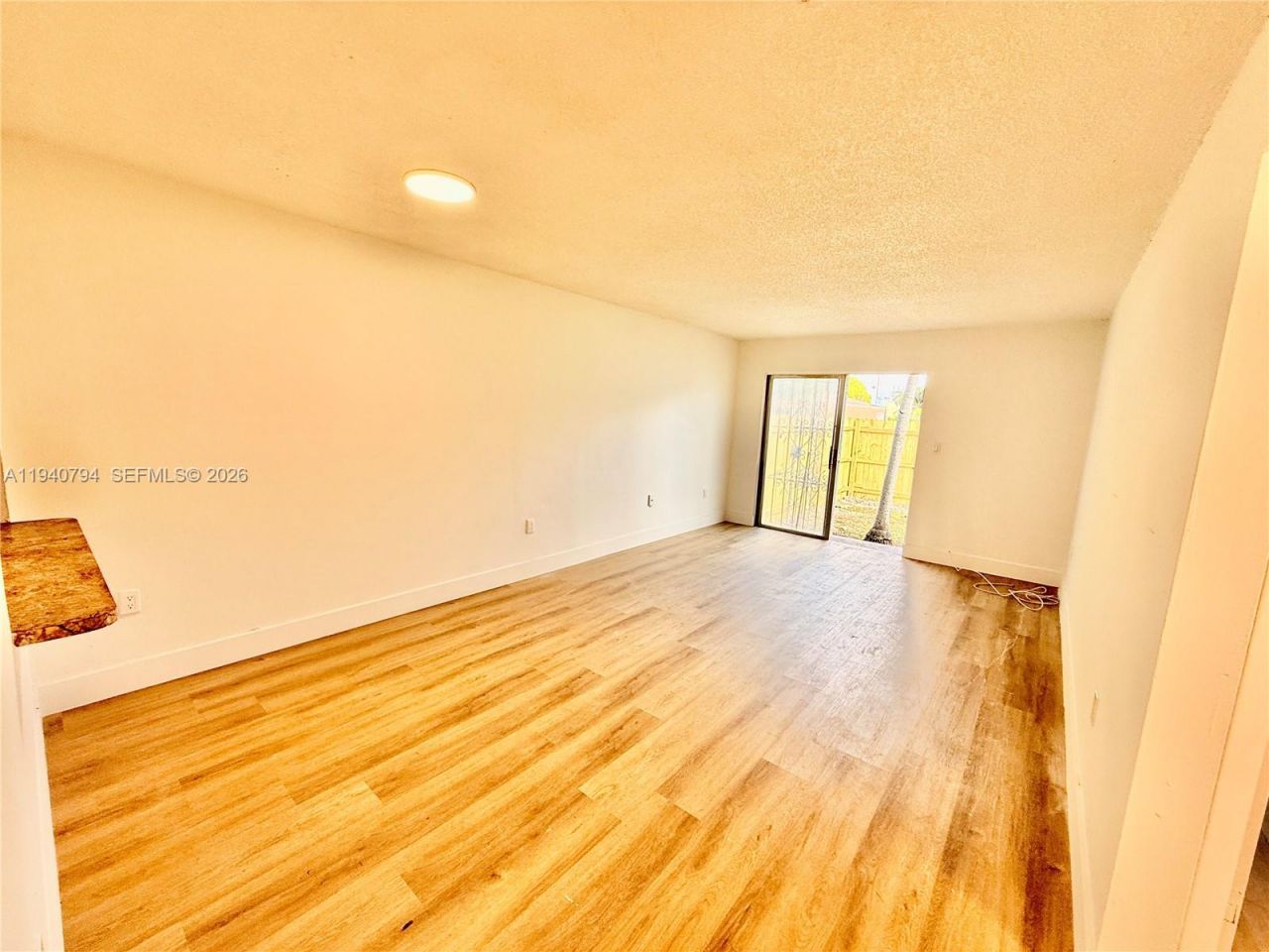 617 NW 10th St , Miami, FL 33136 Photo