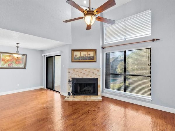 5840 Spring Valley Road, Unit 912, Dallas, TX 75254