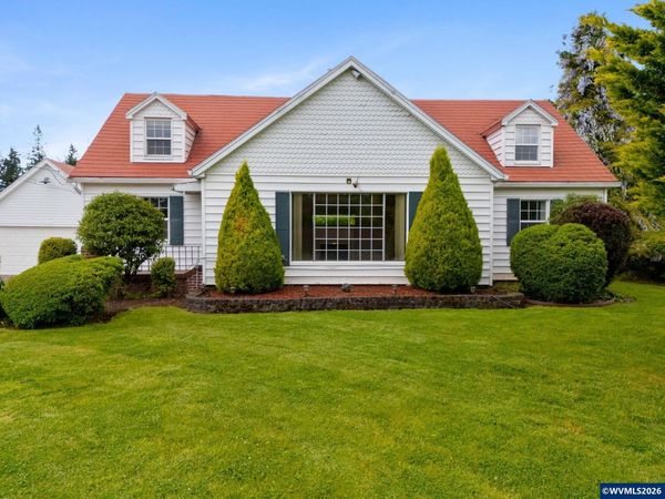 1350 NW Springhill Dr, Albany, OR 97321