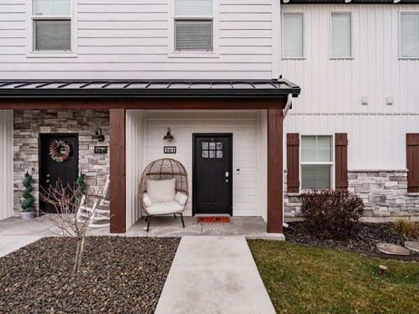 359 N 3rd W, Unit 203, RIGBY, ID 83442
