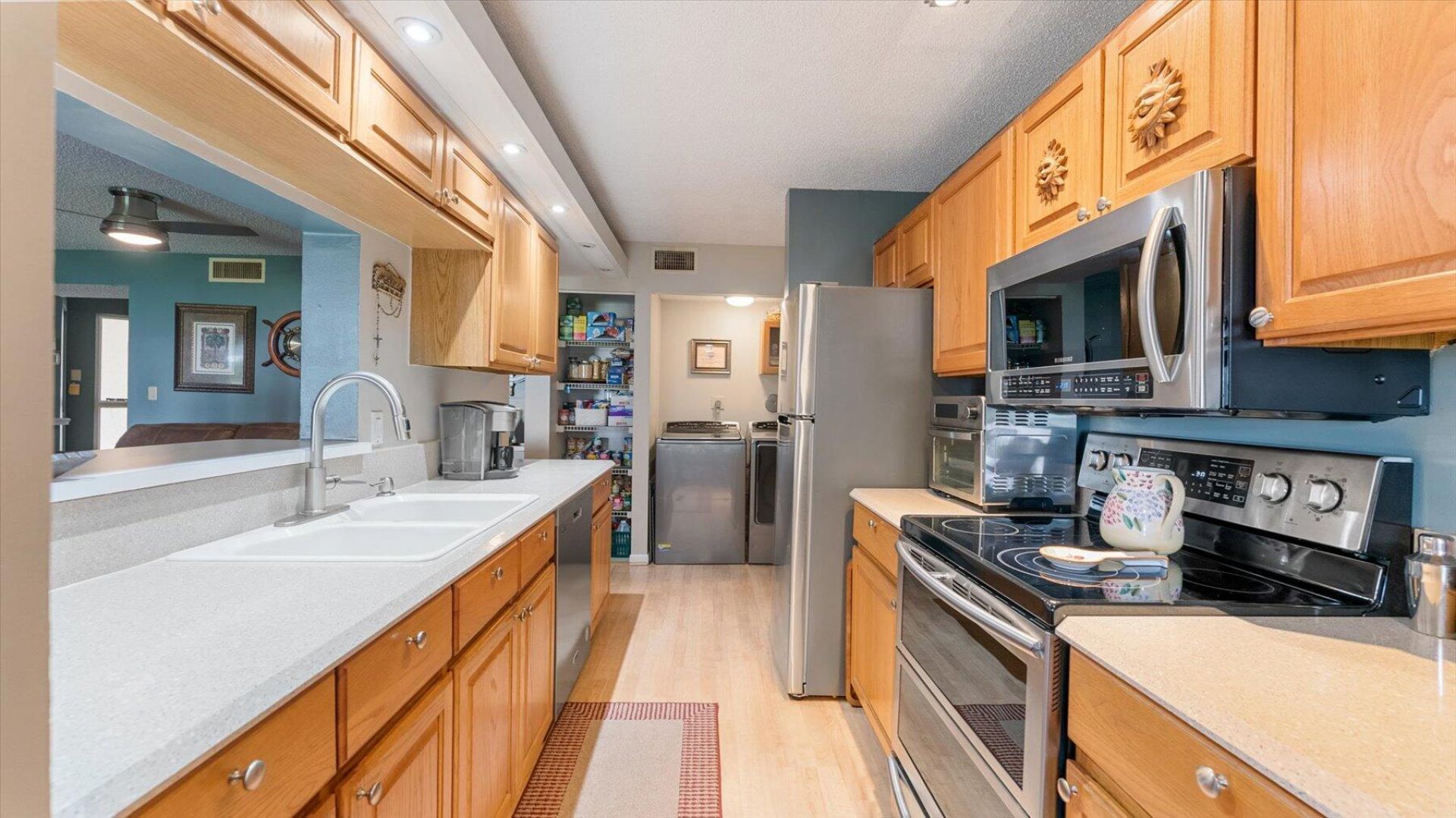 110 Half Moon Circle, Unit C1, Hypoluxo, FL 33462 Photo