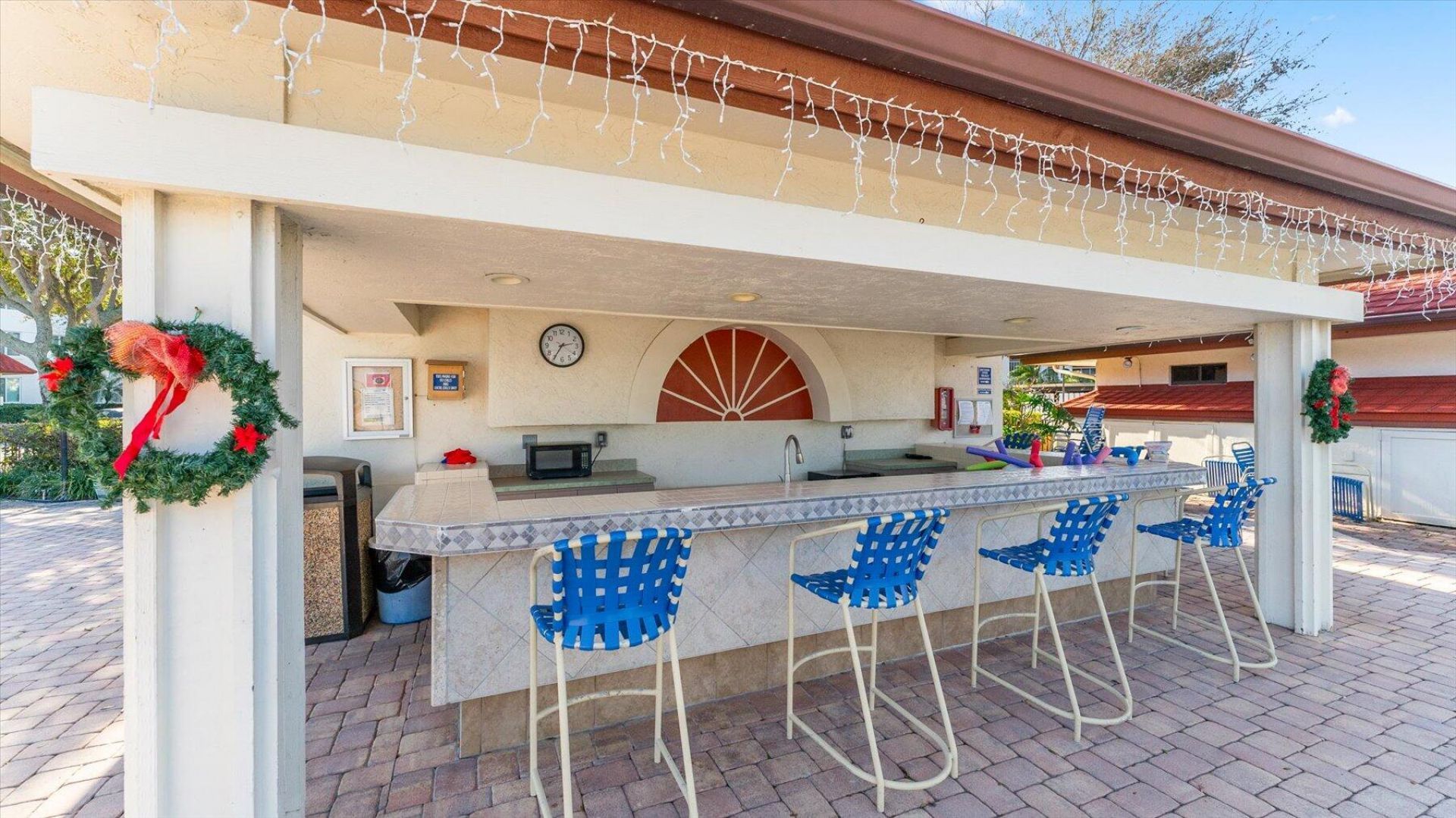 110 Half Moon Circle, Unit C1, Hypoluxo, FL 33462 Photo