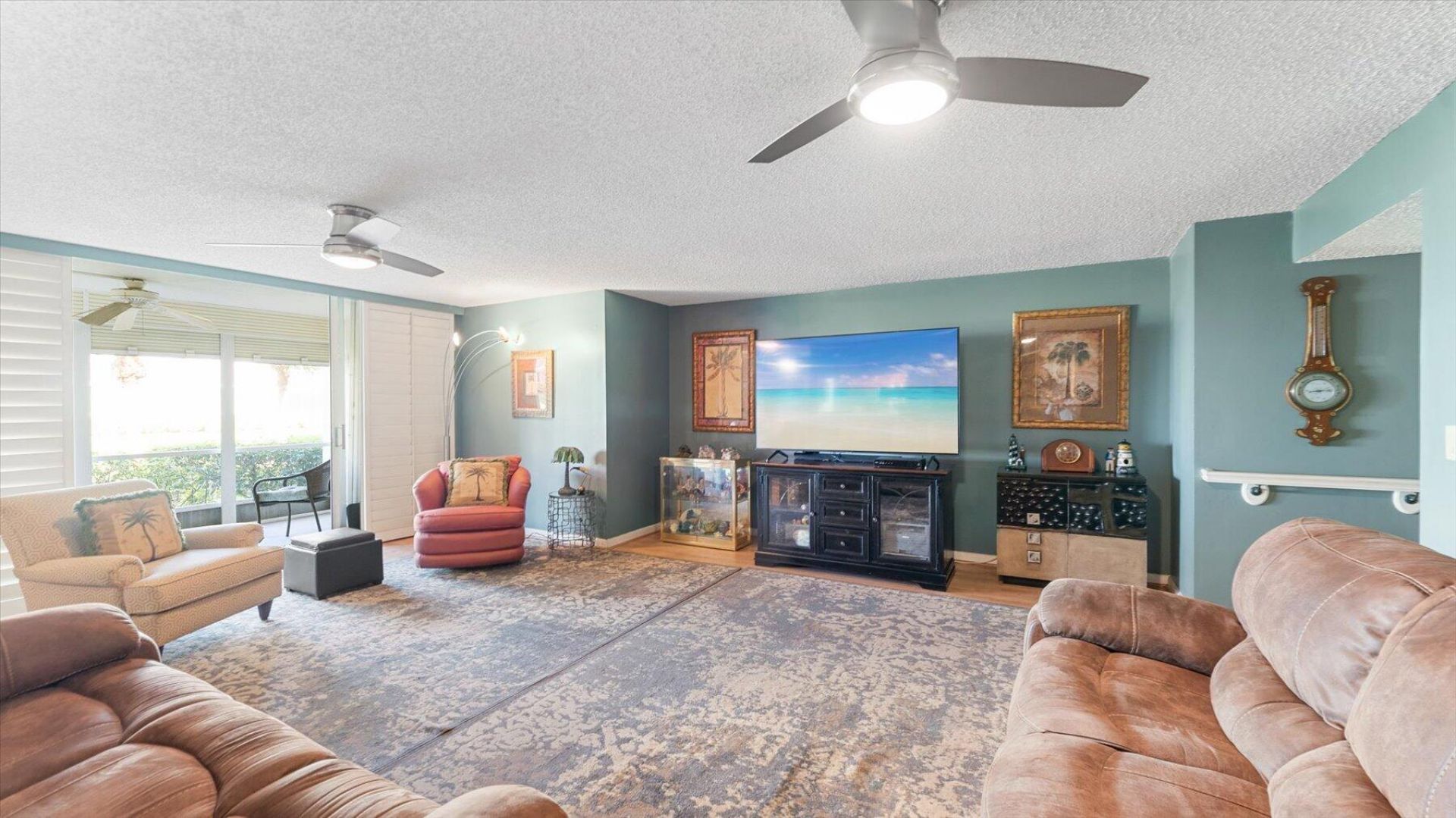 110 Half Moon Circle, Unit C1, Hypoluxo, FL 33462 Photo