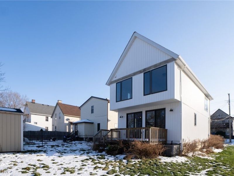 4414 Bucyrus Avenue, Cleveland, OH 44109 Photo 41