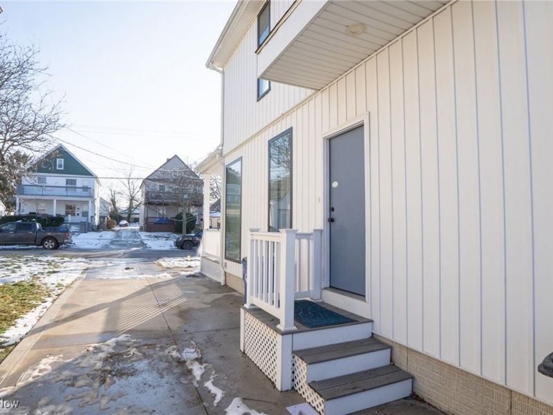 4414 Bucyrus Avenue, Cleveland, OH 44109 Photo 47