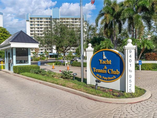 9495 BLIND PASS ROAD, Unit 304, ST PETE BEACH, FL 33706