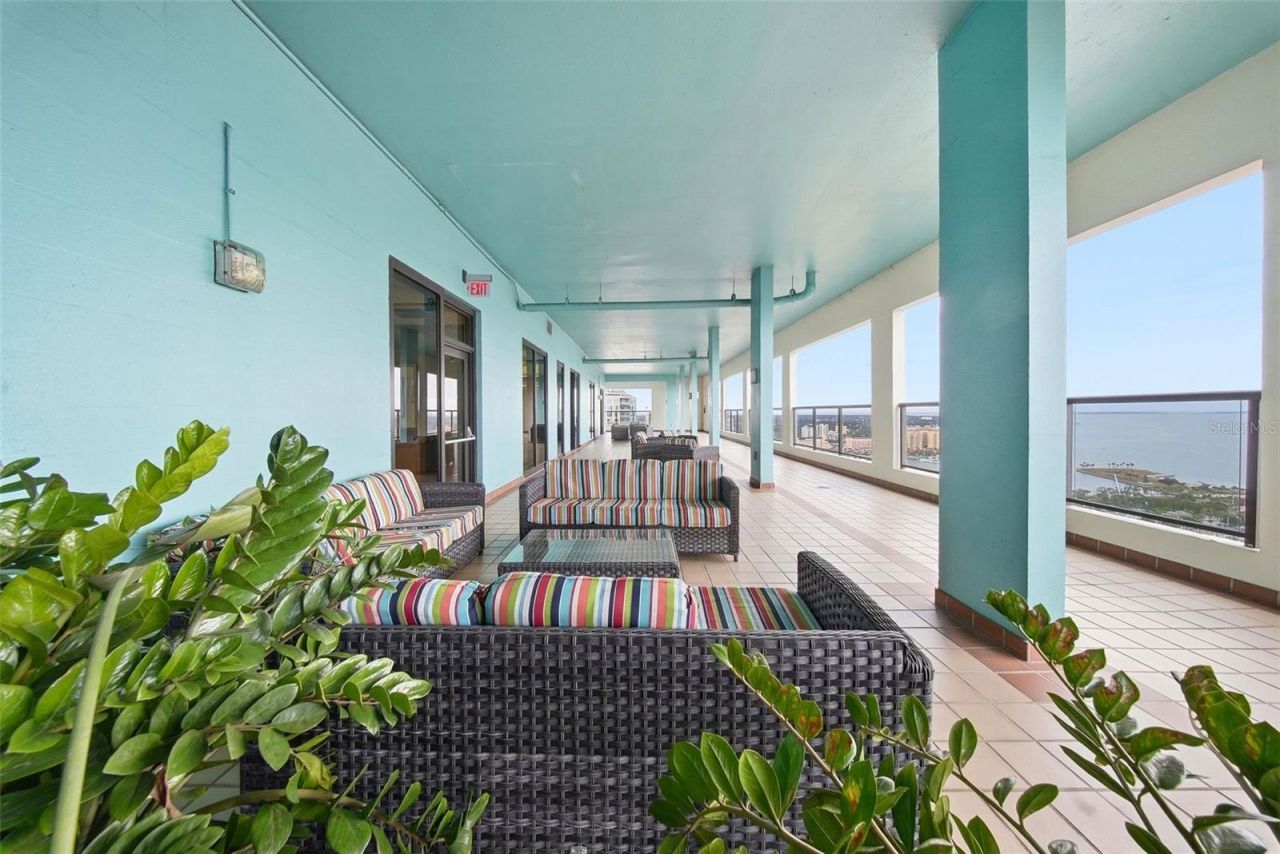 1 Beach Drive Se, Unit 1610, Saint Petersburg, FL 33701 Photo