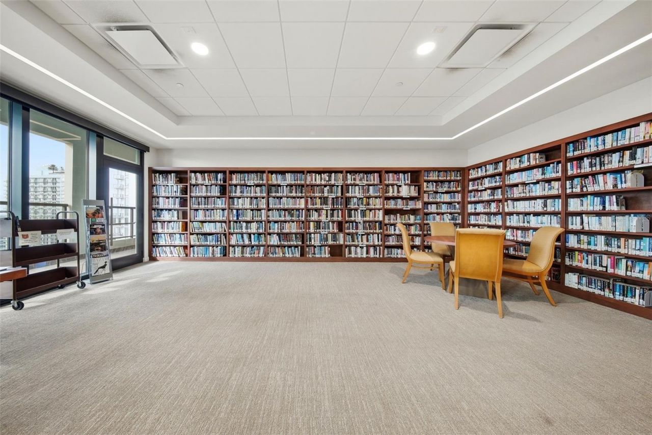 1 Beach Drive Se, Unit 1610, Saint Petersburg, FL 33701 Photo