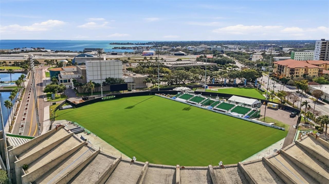 1 Beach Drive Se, Unit 1610, Saint Petersburg, FL 33701 Photo