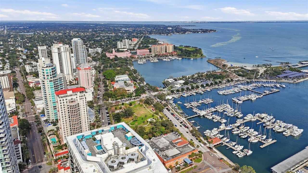 1 Beach Drive Se, Unit 1610, Saint Petersburg, FL 33701 Photo